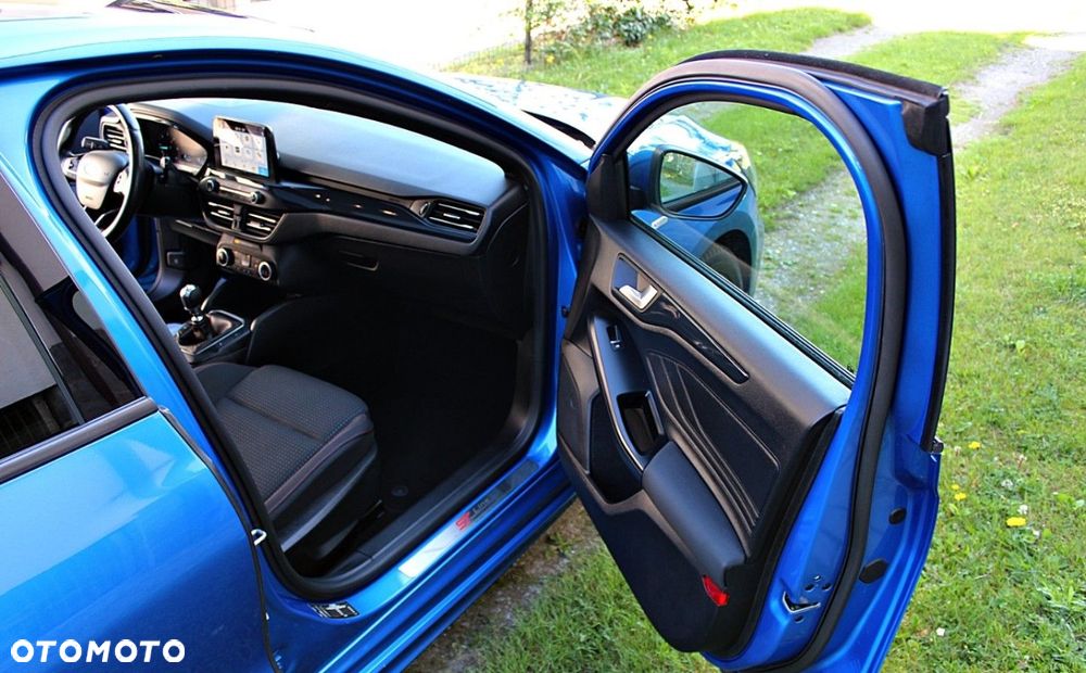 Ford Focus - 17