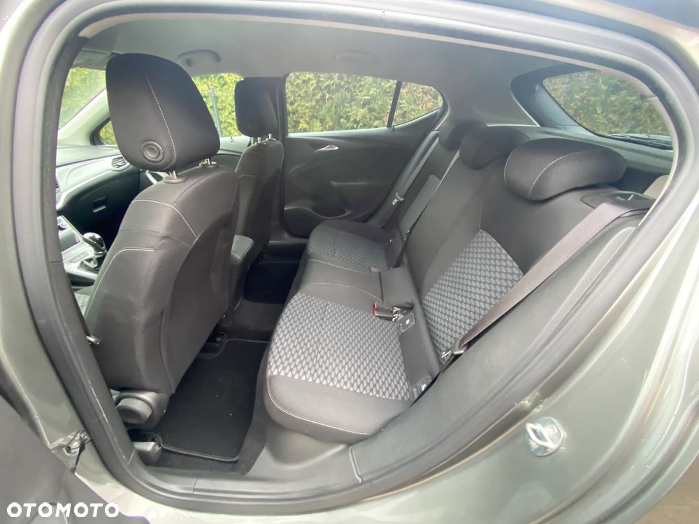 Opel Astra 1.4 T Enjoy S&S - 14