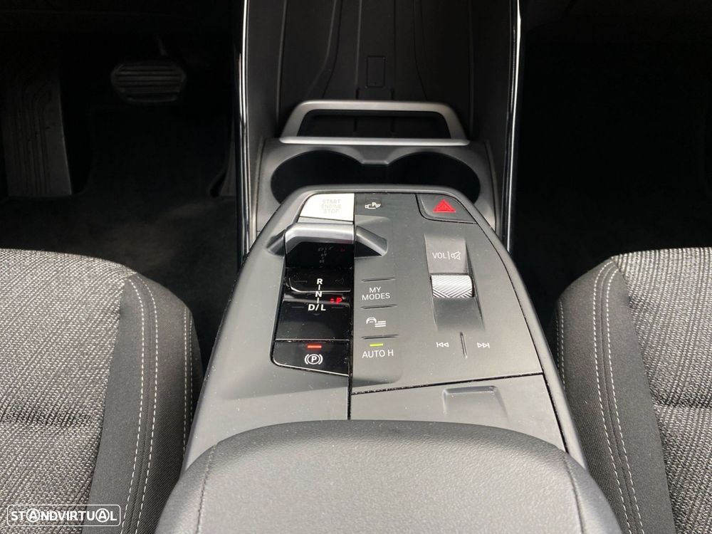 BMW 218 Active Tourer i Auto - 14