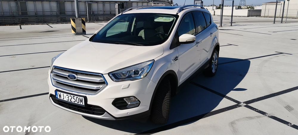 Ford Escape 2.0 EcoBoost AWD Titanium - 2