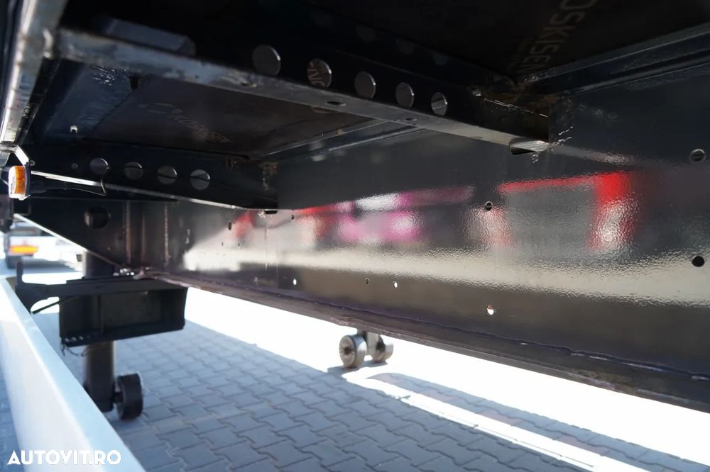 Wielton CORTINĂ WIELTON / MEGA / SISTEM BDE - STALPINI CULISANTI / AXE SAF / ACOPERIȘ ARMAT - 28