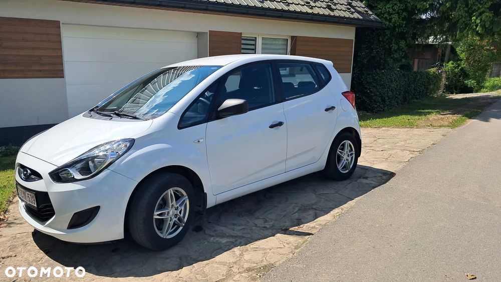 Kia Venga 1.6 CVVT Dream Team Edition - 10
