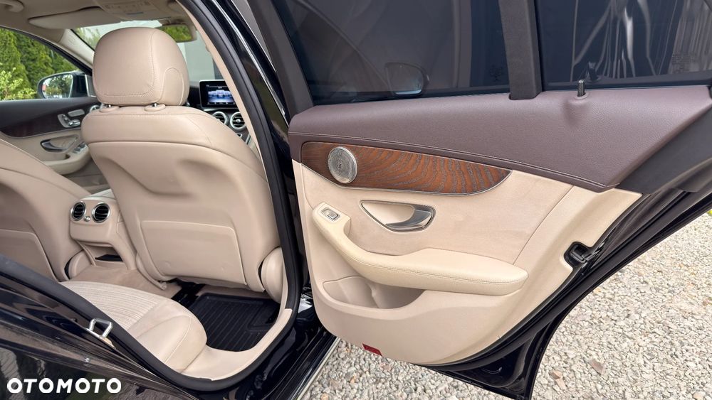 Mercedes-Benz Klasa C 220 d 9G-TRONIC Avantgarde - 35