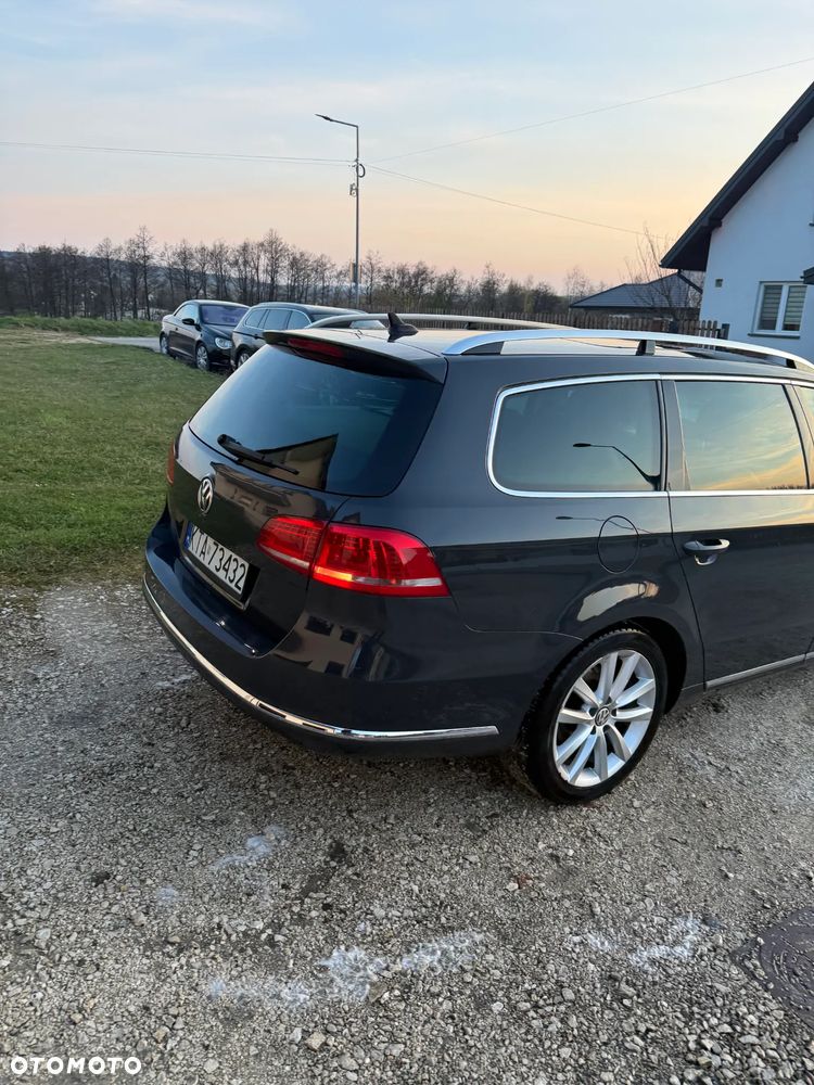 Volkswagen Passat 2.0 TDI BlueMotion Technology Highline - 12