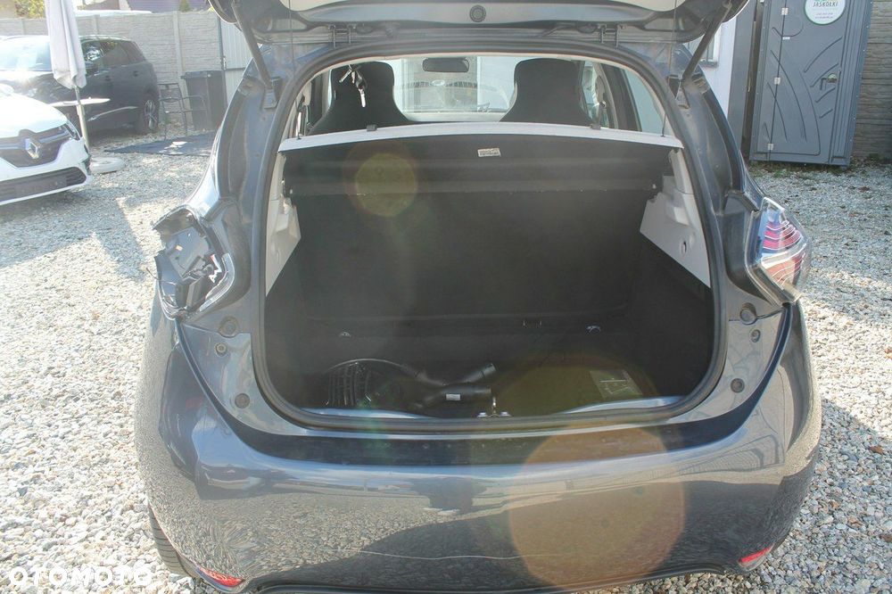 Renault Zoe - 11