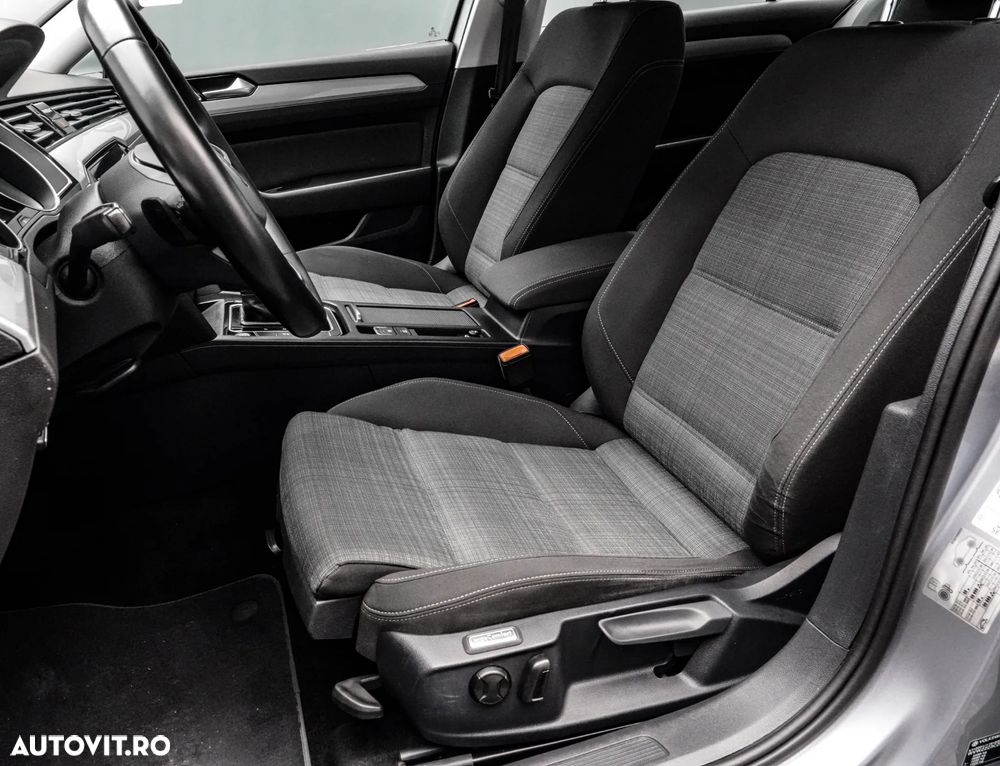 Volkswagen Passat 1.5 TSI ACT DSG Comfortline - 13