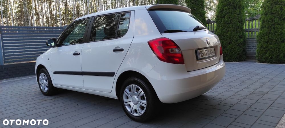 Skoda Fabia - 4
