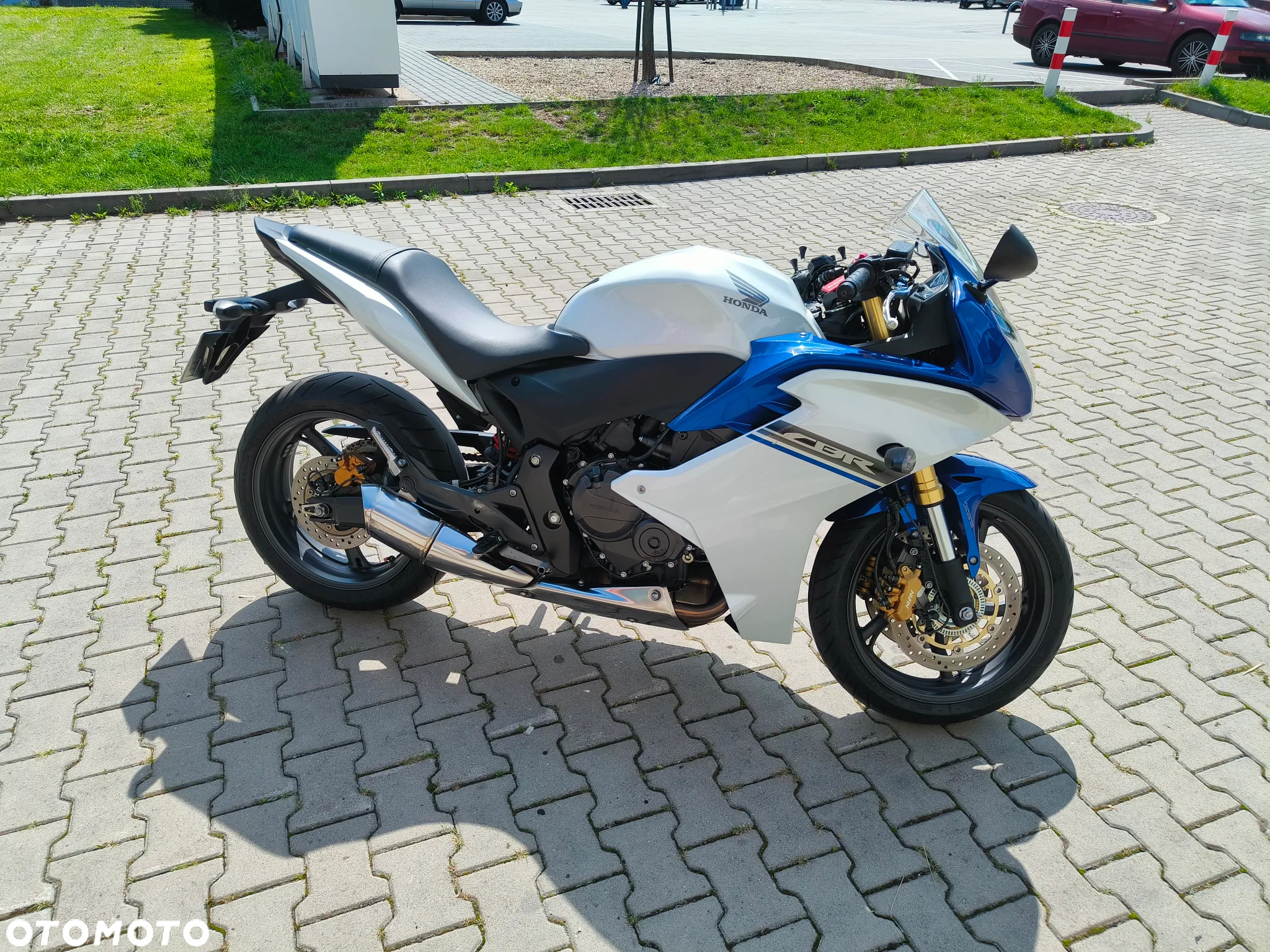 Honda CBR - 6