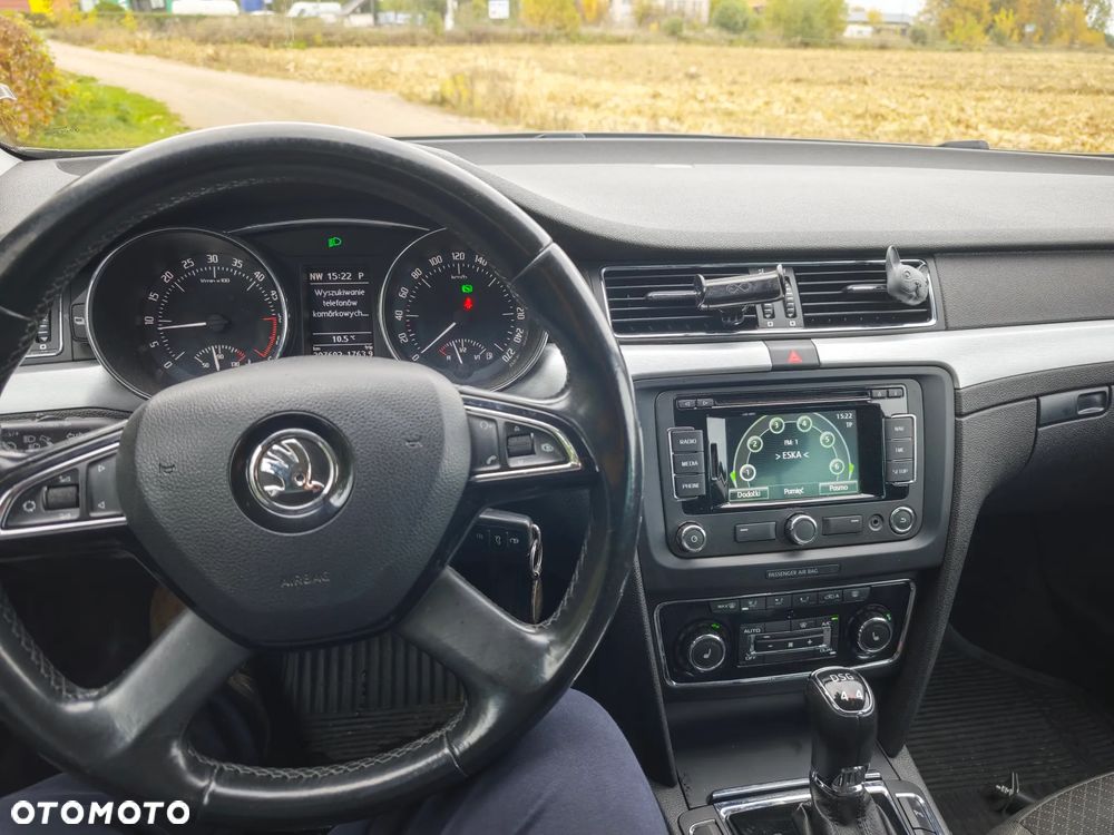 Skoda Superb 2.0 TDI 4x4 Elegance DSG - 9