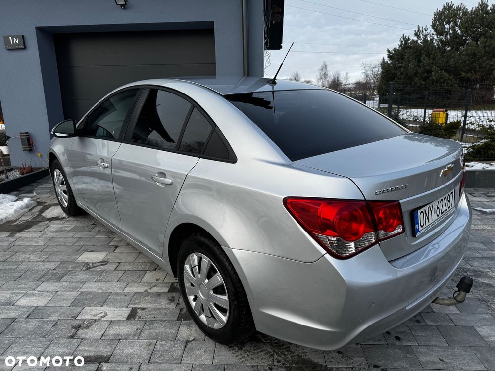Chevrolet Cruze 1.8 LT - 15