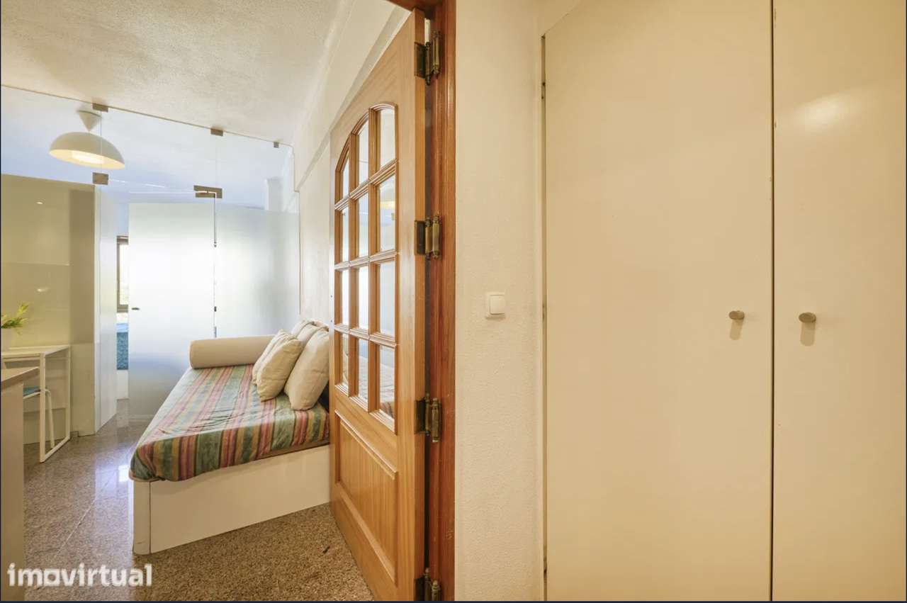 T1+ 1 LOFT c/ quarto casal +sala c/ cama individual em Zona Nobre - Grande imagem: 4/23