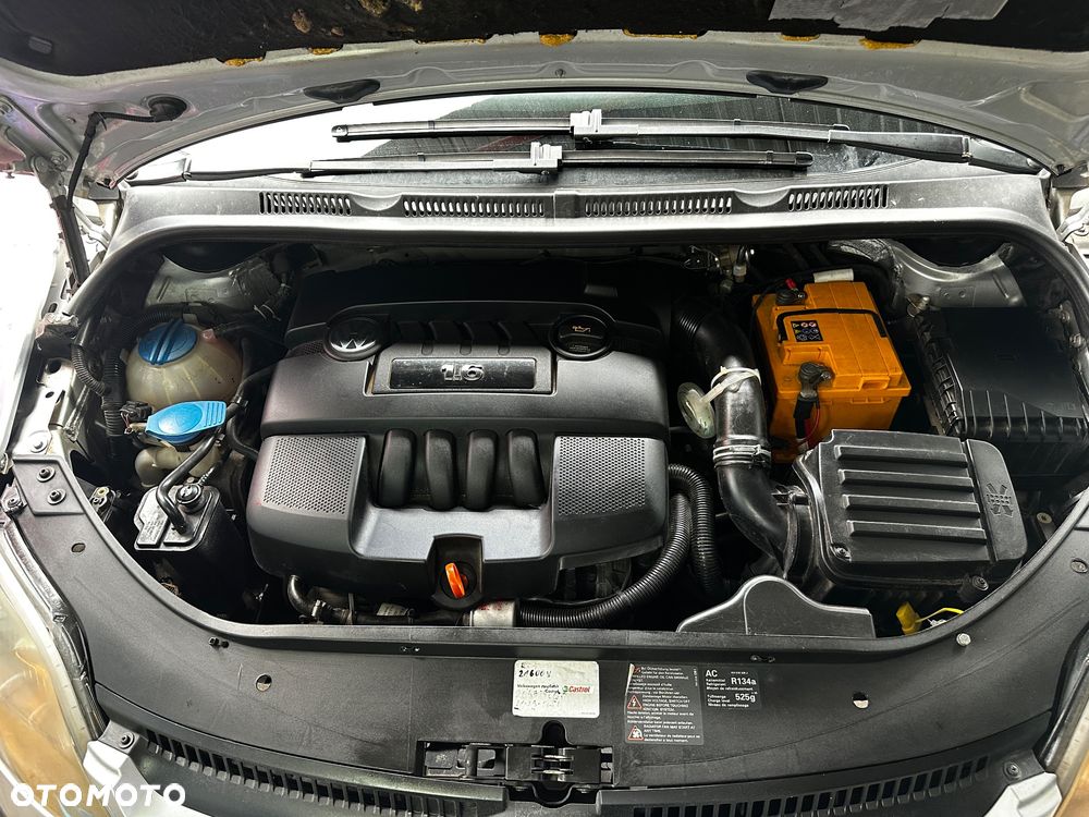Volkswagen Golf Plus 1.6 Comfortline - 24