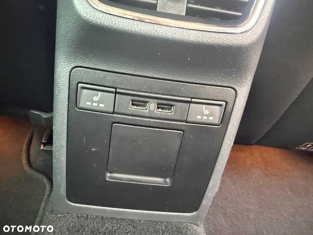 Skoda Octavia 1.6 TDI Premium Edition - 31