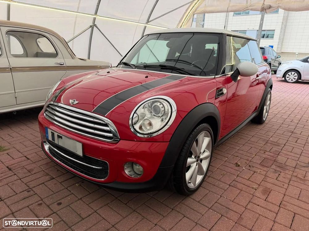 MINI 3 Portas Cooper D - 4