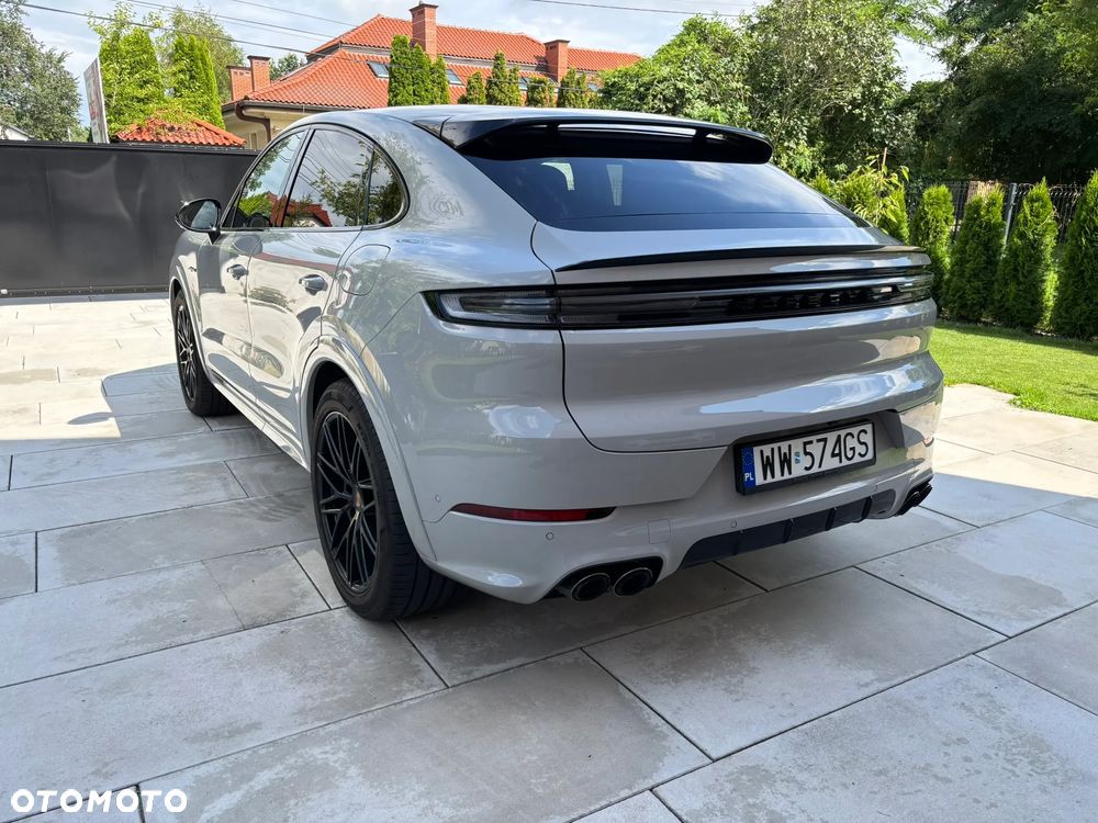 Porsche Cayenne E-Hybrid PHEV - 2