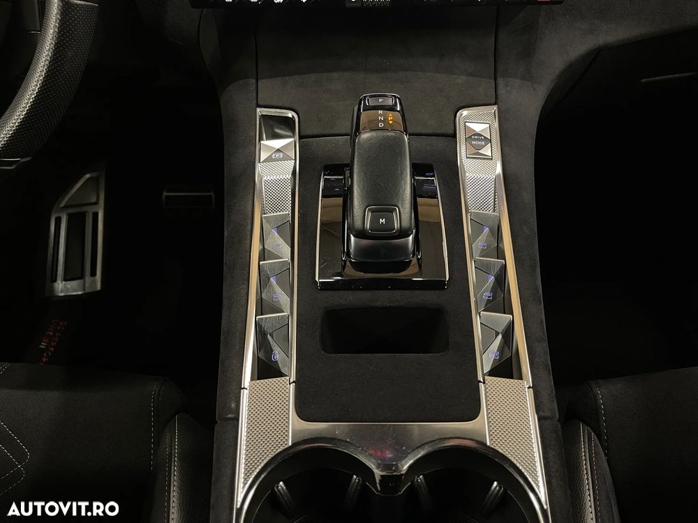 DS Automobiles DS 7 Crossback 1.5 BlueHDi 130 S&S EAT8 PERFORMANCE LINE + - 20