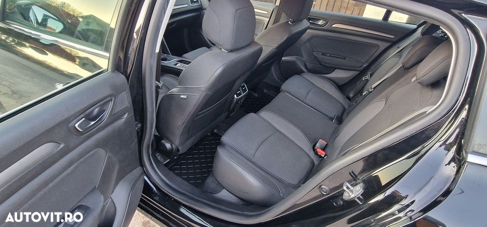 Renault Megane Blue dCi 116 EDC Intens - 7