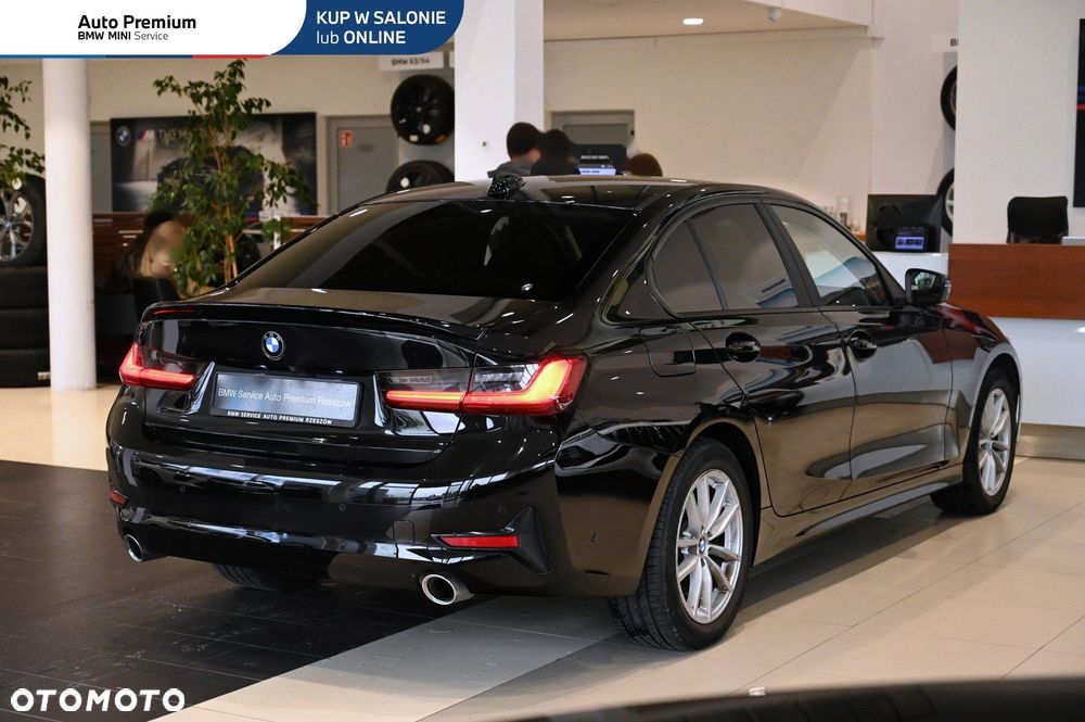 BMW Seria 3 320d xDrive Advantage - 5