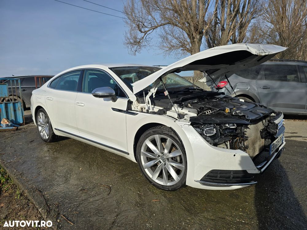Volkswagen ARTEON 2.0 TDI SCR DSG Elegance - 11