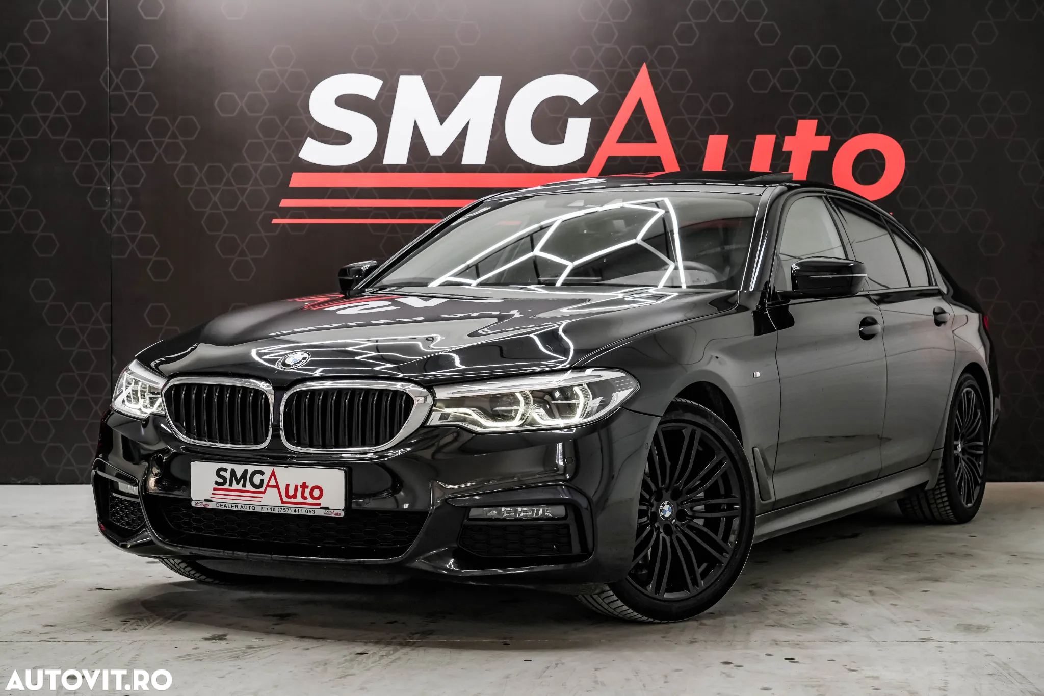 BMW Seria 5 520i AT - 2