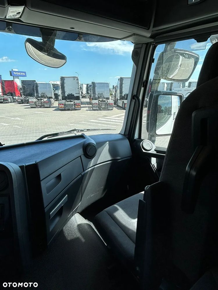 Renault T 520 Sleeper Cab - 13