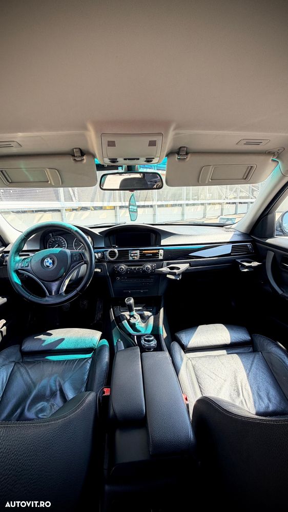 BMW Seria 3 320d DPF - 11