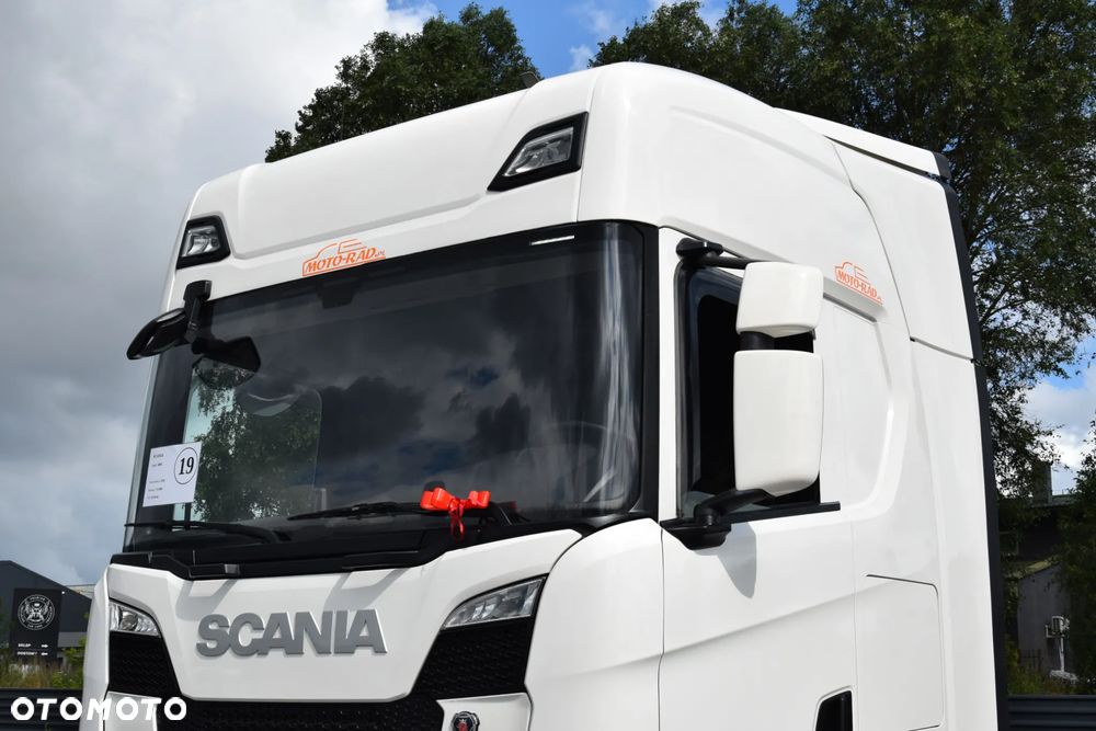 Scania 500S / FULL AIRMATIC / HYDRAULIKA / RETARDER / KLIMATYZACJA POSTOJOWA / ACC / KLIMA / 2 ZBIORNIKI PALIWA / FULL LEDY / FULL SPOILERY / SERWISOWANA / SPROWADZONA - 10
