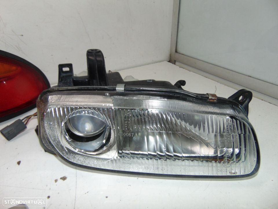 Mazda 323 f vários - 6