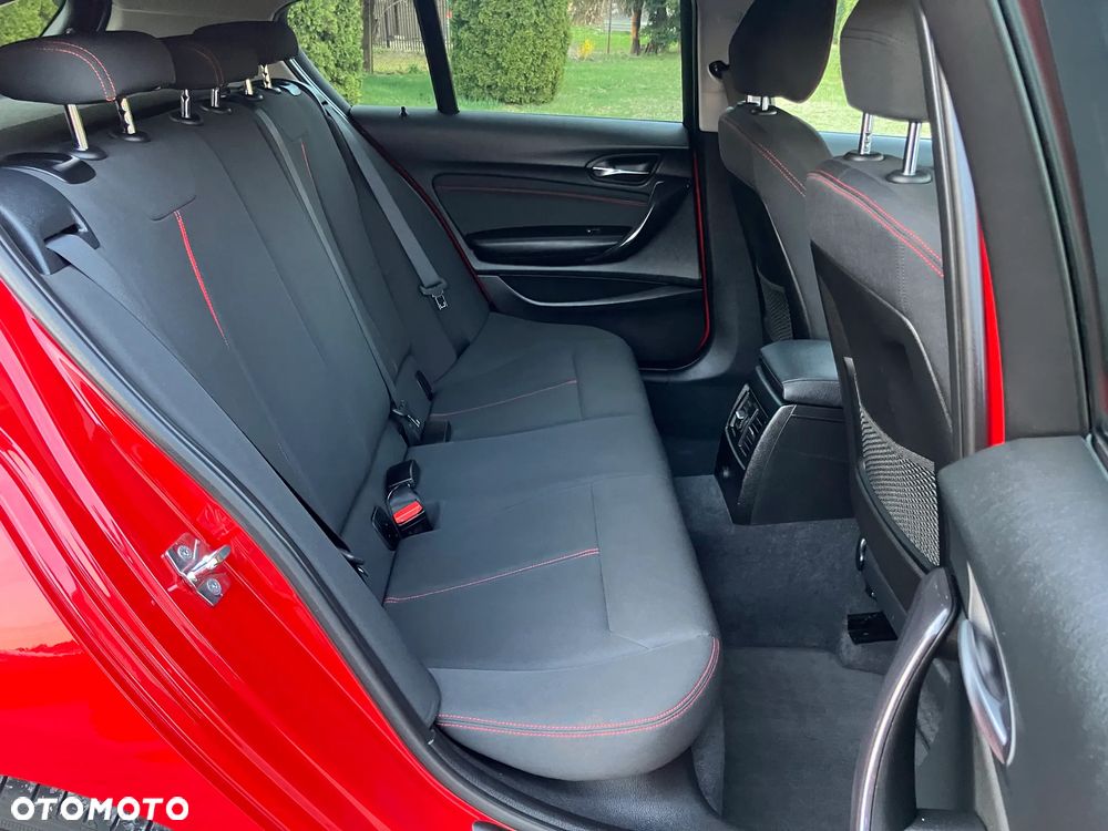 BMW Seria 1 120i Edition Lifestyle - 38