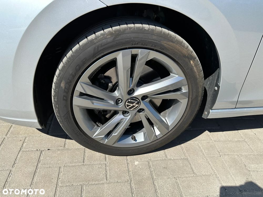 Volkswagen Golf Variant - 31