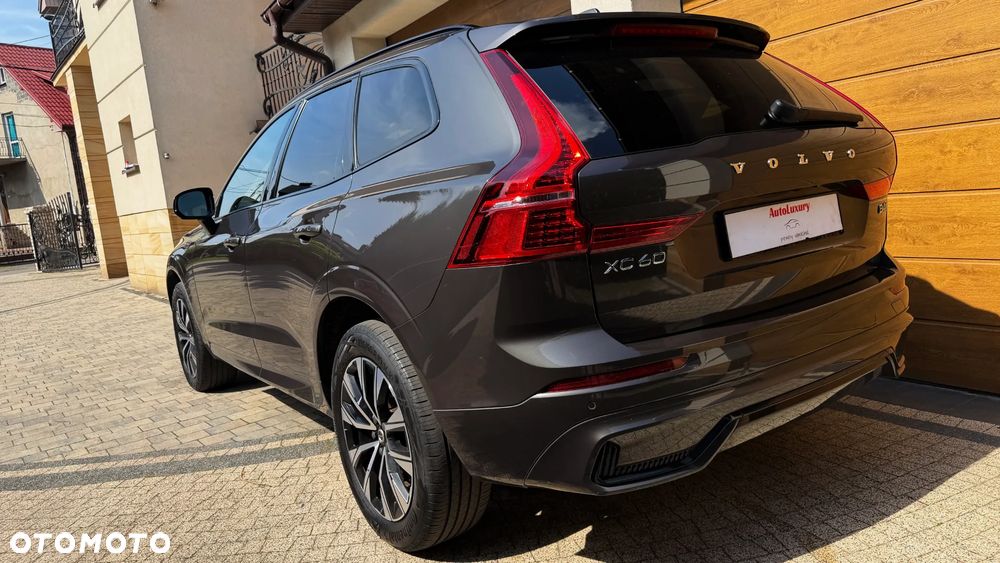 Volvo XC 60 B4 D AWD Ultimate Bright - 7