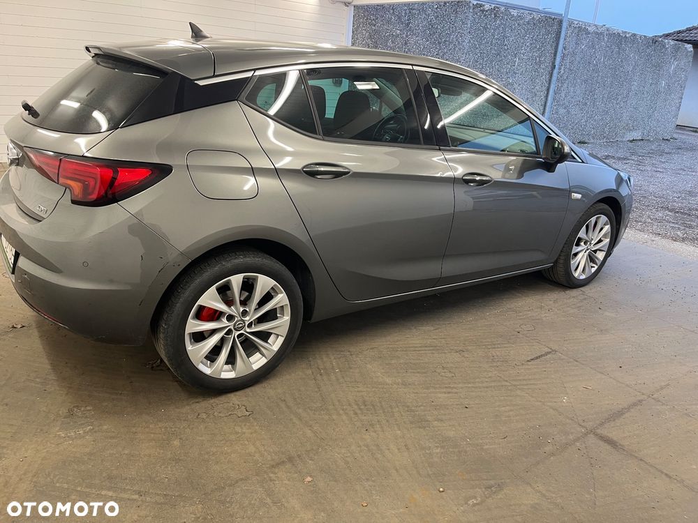 Opel Astra - 2