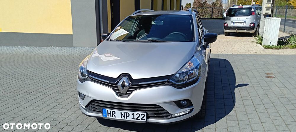 Renault Clio 1.2 16V 75 Dynamique - 10