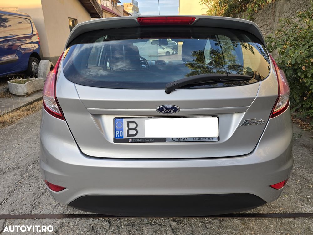 Ford Fiesta 1.5 TDCi DPF Trend - 12