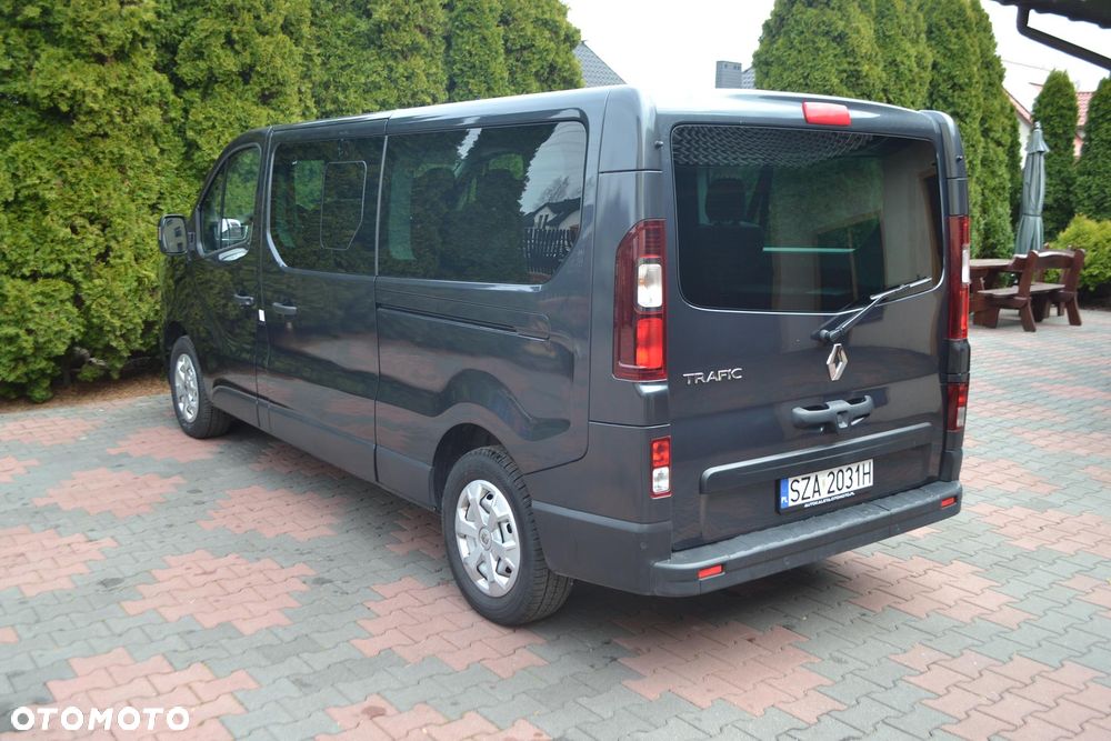 Renault Trafic 2.0 dCi Escapade EDC - 11