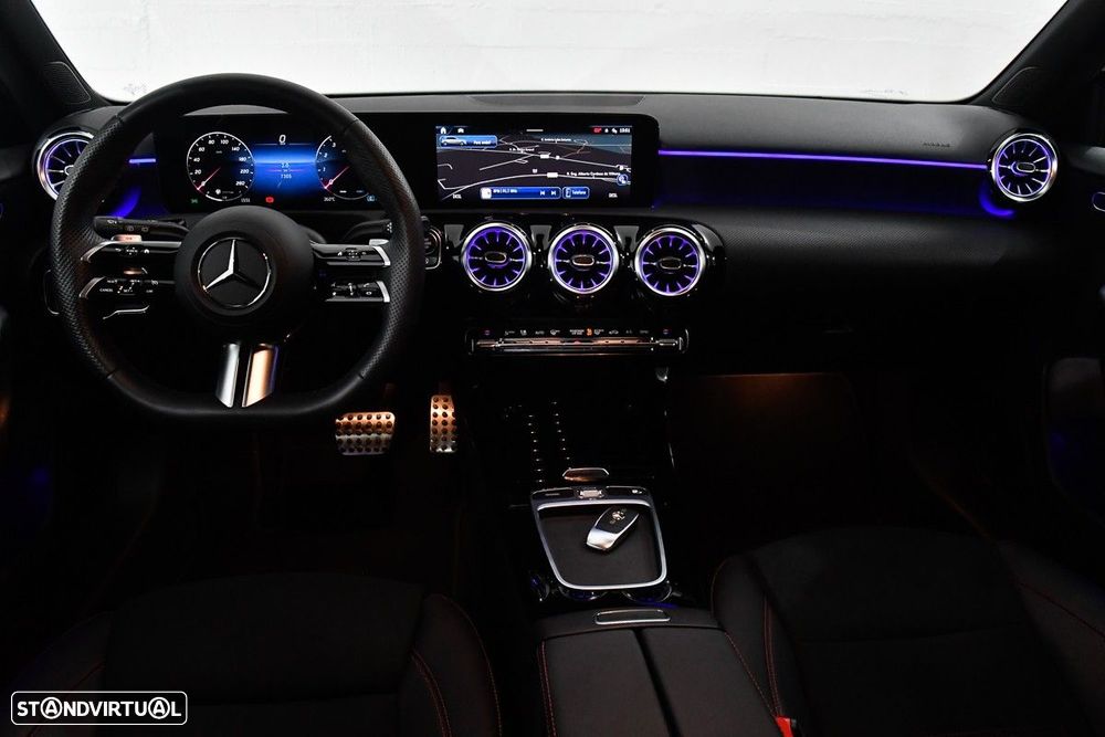 Mercedes-Benz A 200 AMG Line Aut. - 3