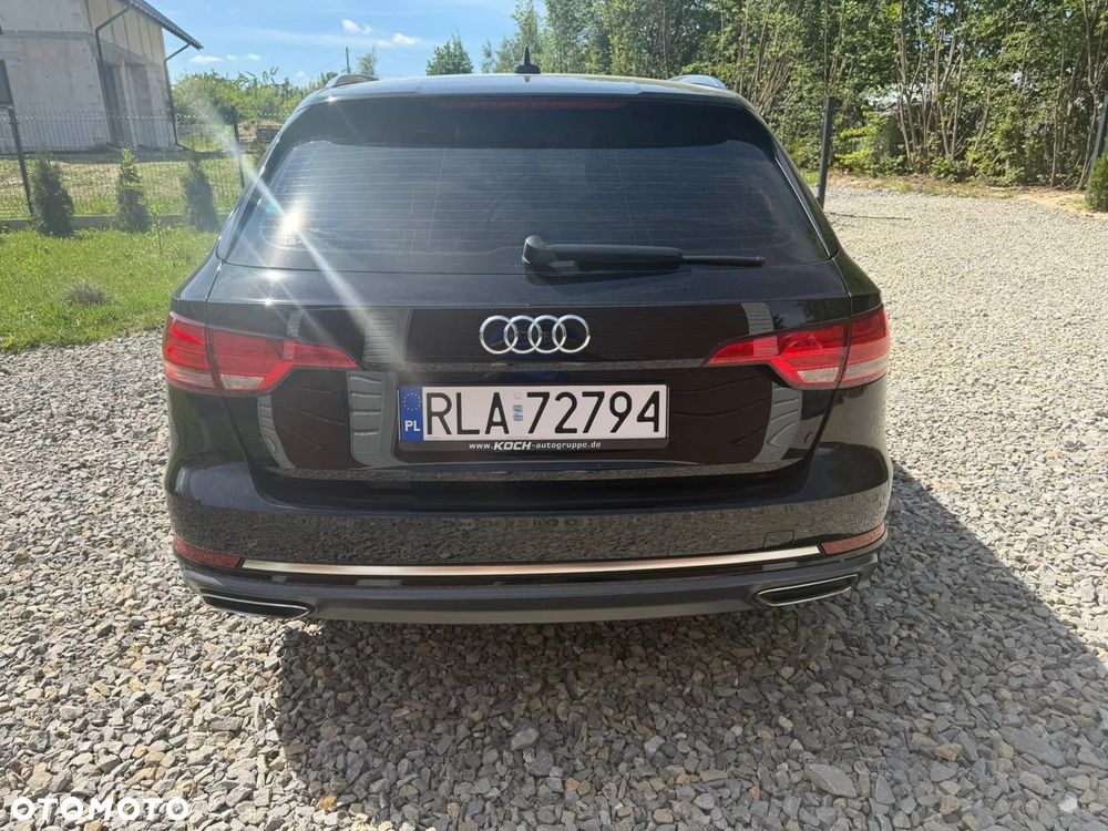 Audi A4 Avant 2.0 TDI S tronic - 11