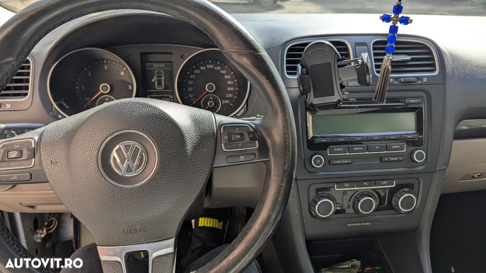 Volkswagen Golf 2.0 TDI BlueMotion Technology Comfortline - 8