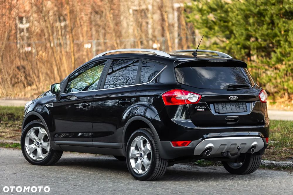 Ford Kuga 2.0 TDCi 4x4 Titanium - 17