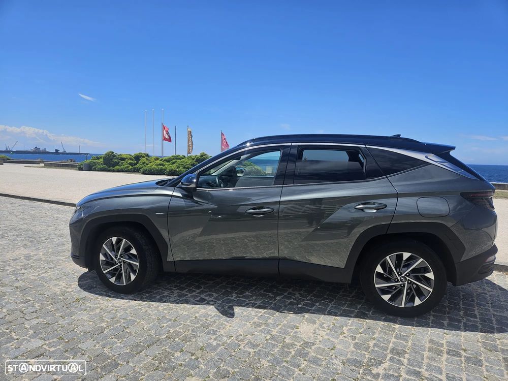 Hyundai Tucson - 2