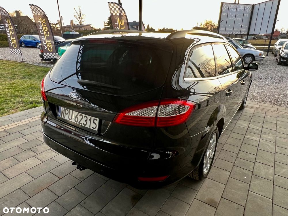 Ford Mondeo - 28