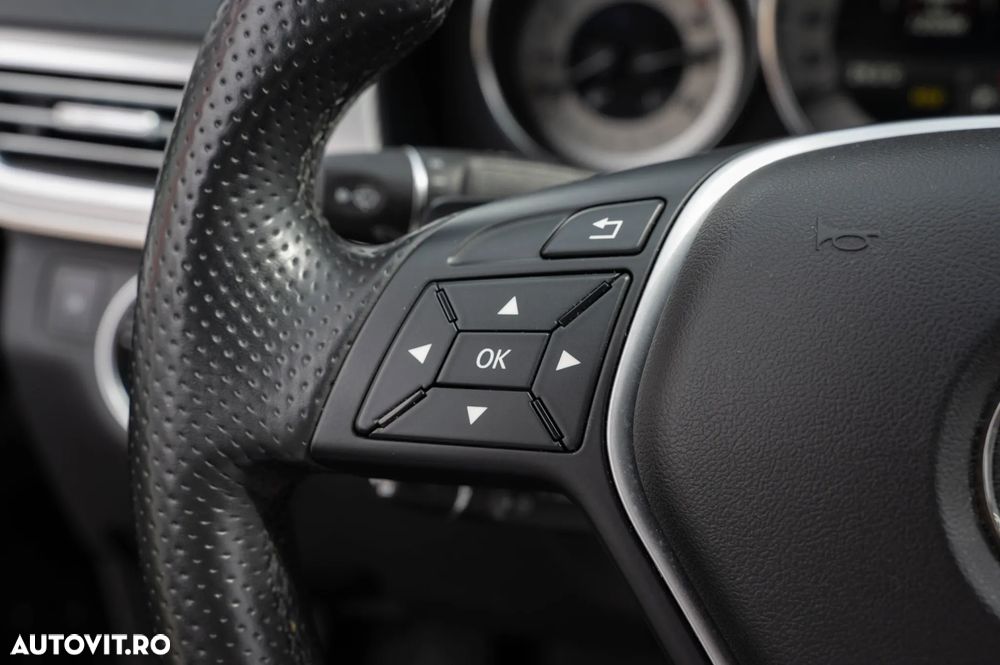 Mercedes-Benz E 200 7G-TRONIC - 22