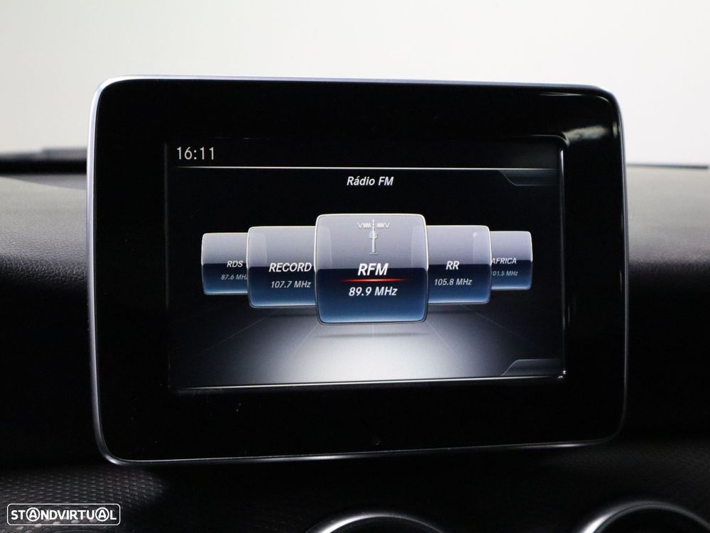 Mercedes-Benz A 160 d Urban - 11