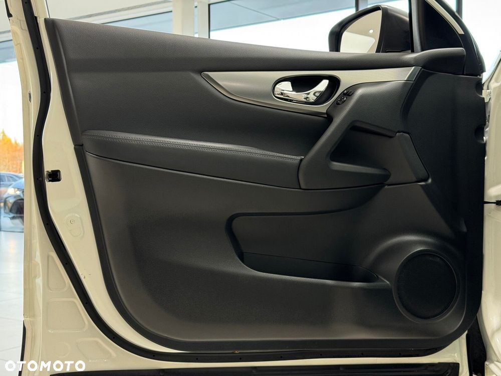 Nissan Qashqai 1.3 DIG-T N-Connecta - 13