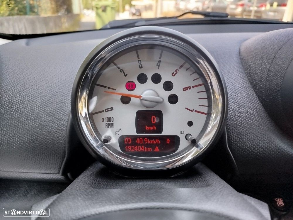 MINI Countryman Cooper D - 21