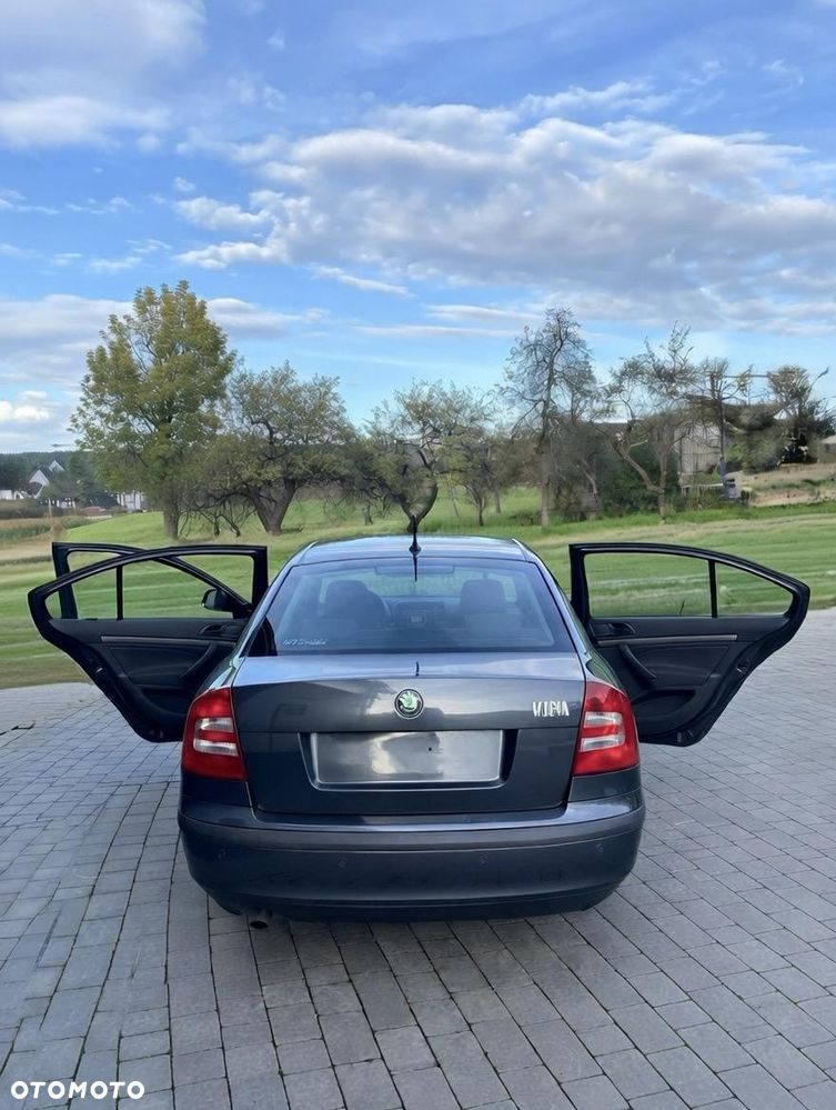 Skoda Octavia - 3