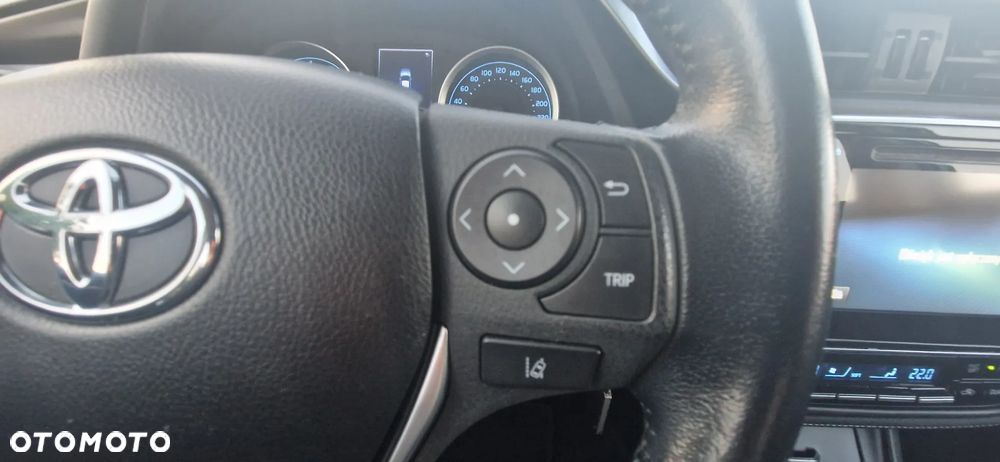 Toyota Corolla 1.6 Comfort - 15