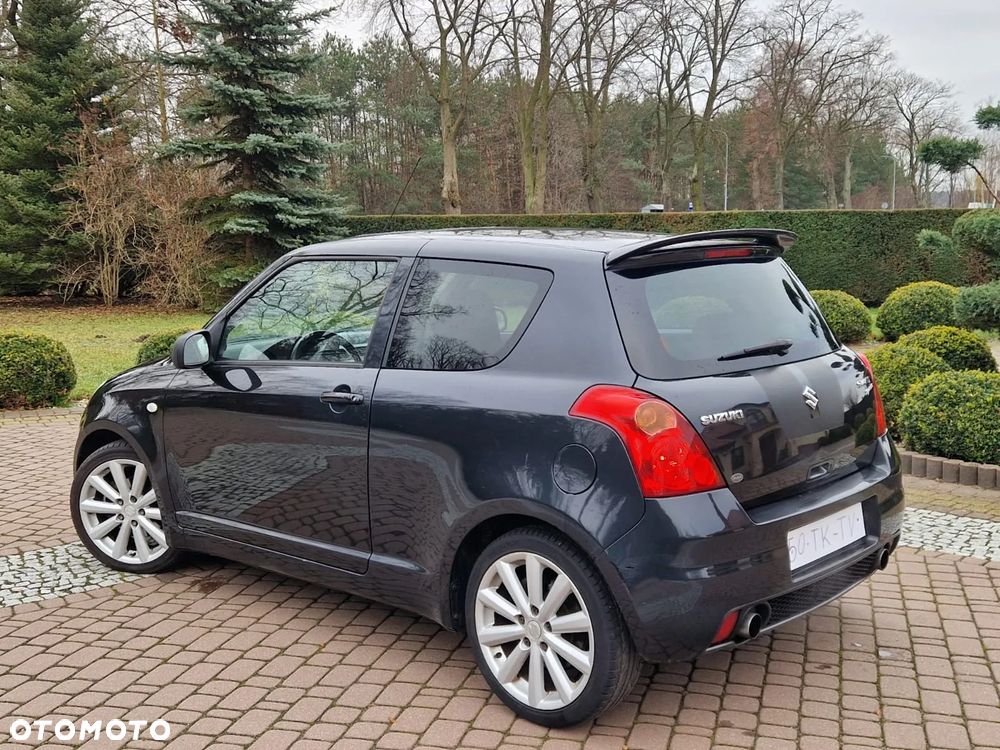 Suzuki Swift 1.6 Sport Rallye N' Style - 17