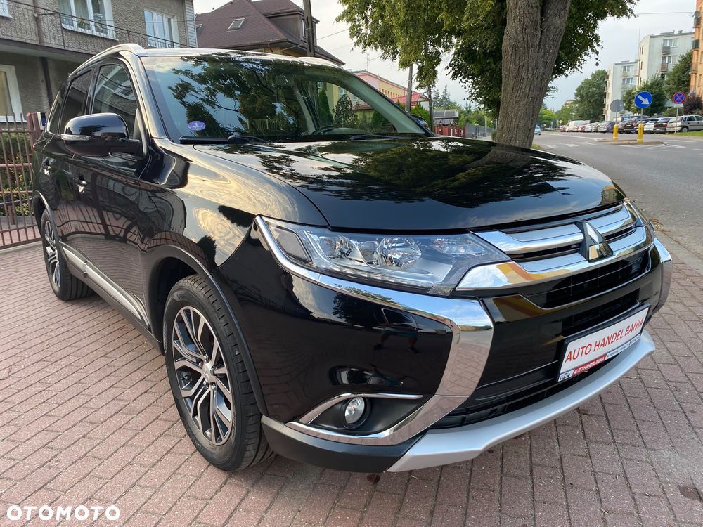 Mitsubishi Outlander 2.0 Intense + - 23