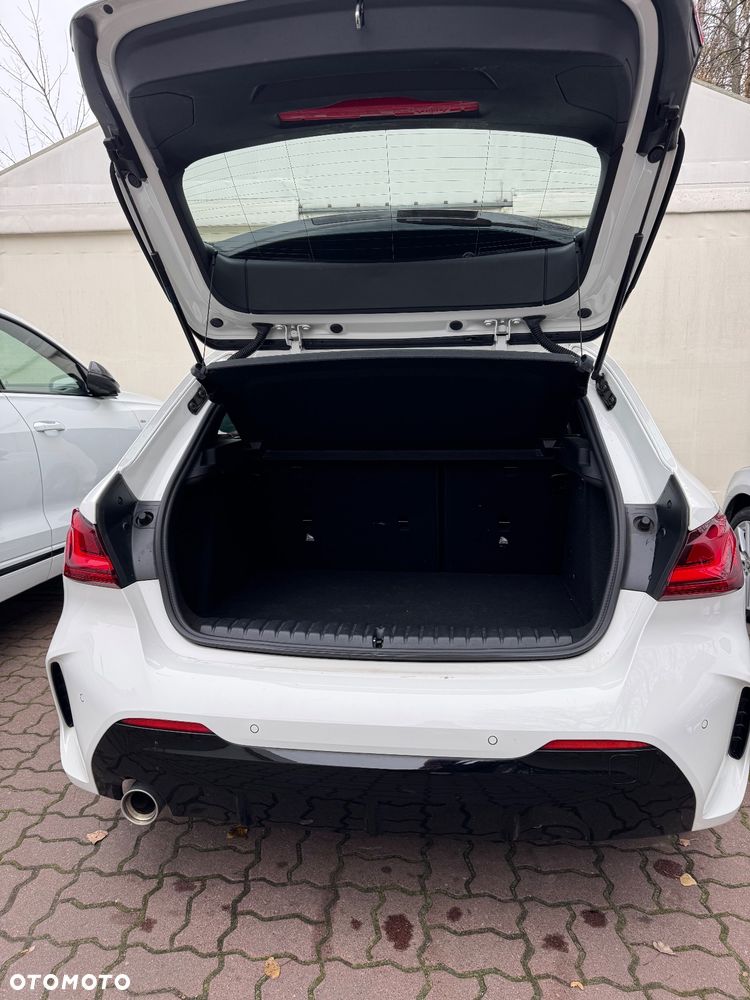 BMW Seria 1 118i Sport Line - 13